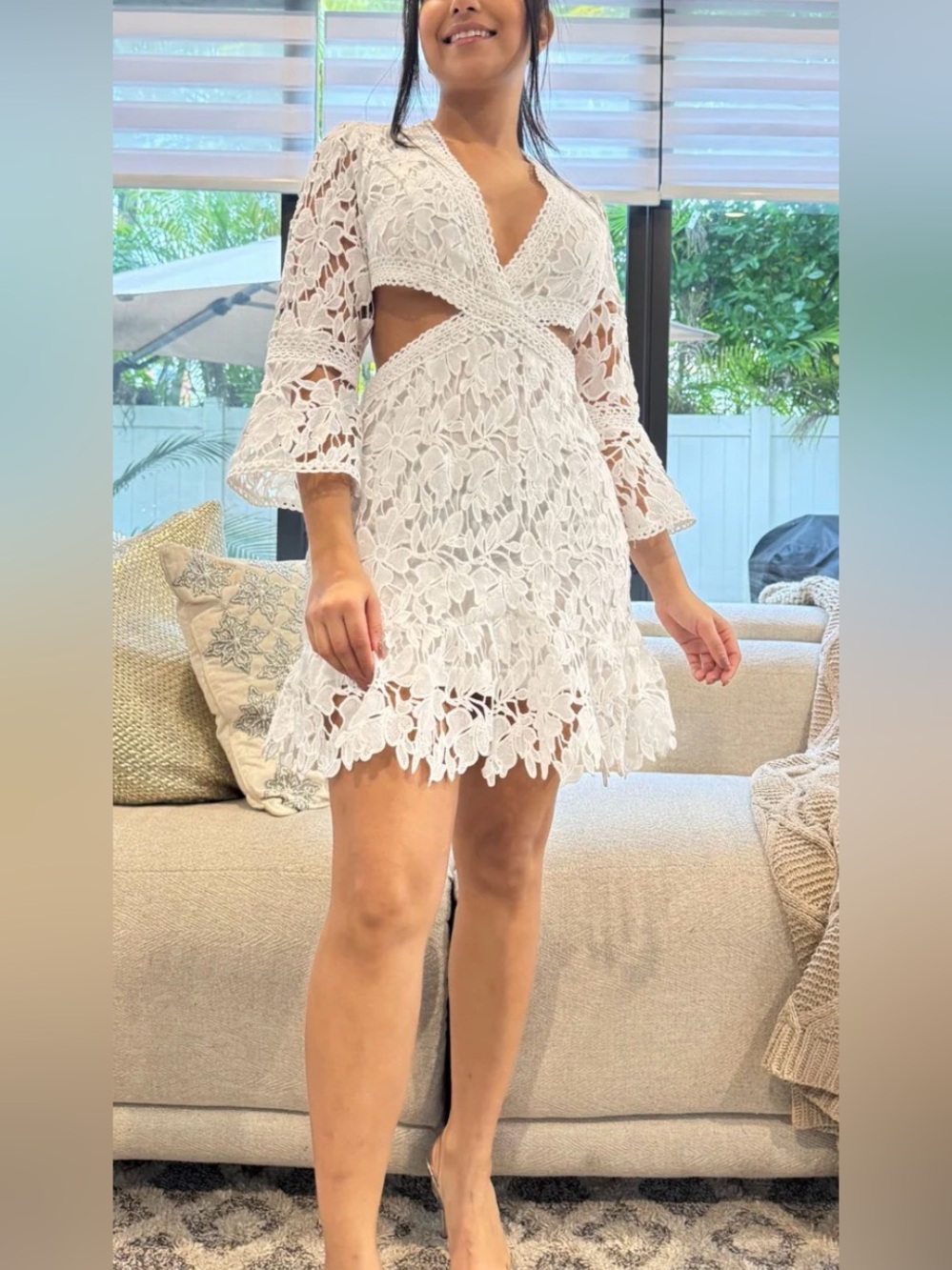 Azura White Floral Lace Cutout Mini Dress Sz small